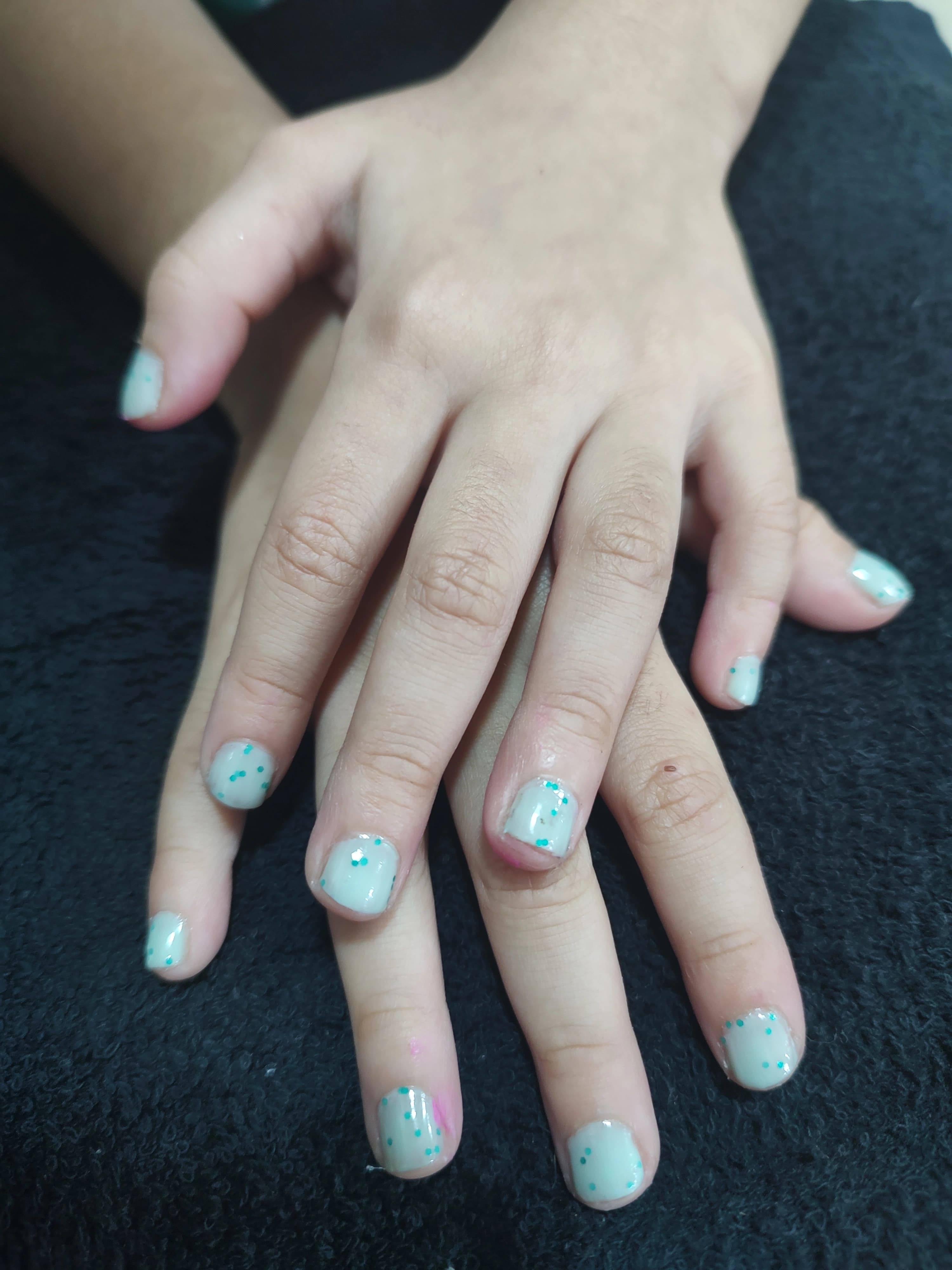 Unhas 3